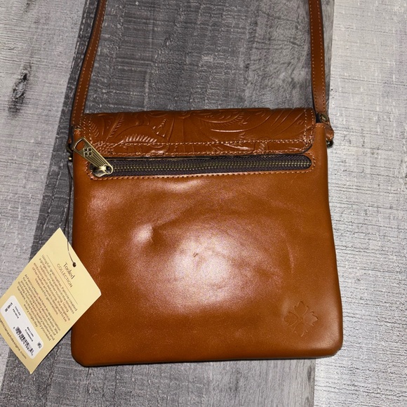 👜Patricia Nash Embossed Balluri Leather Crossbody Bag - Picture 5 of 13